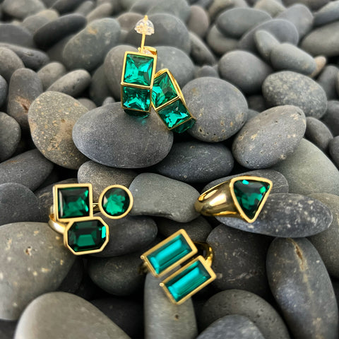 3-Stone Hoop Earrings in Emerald Green