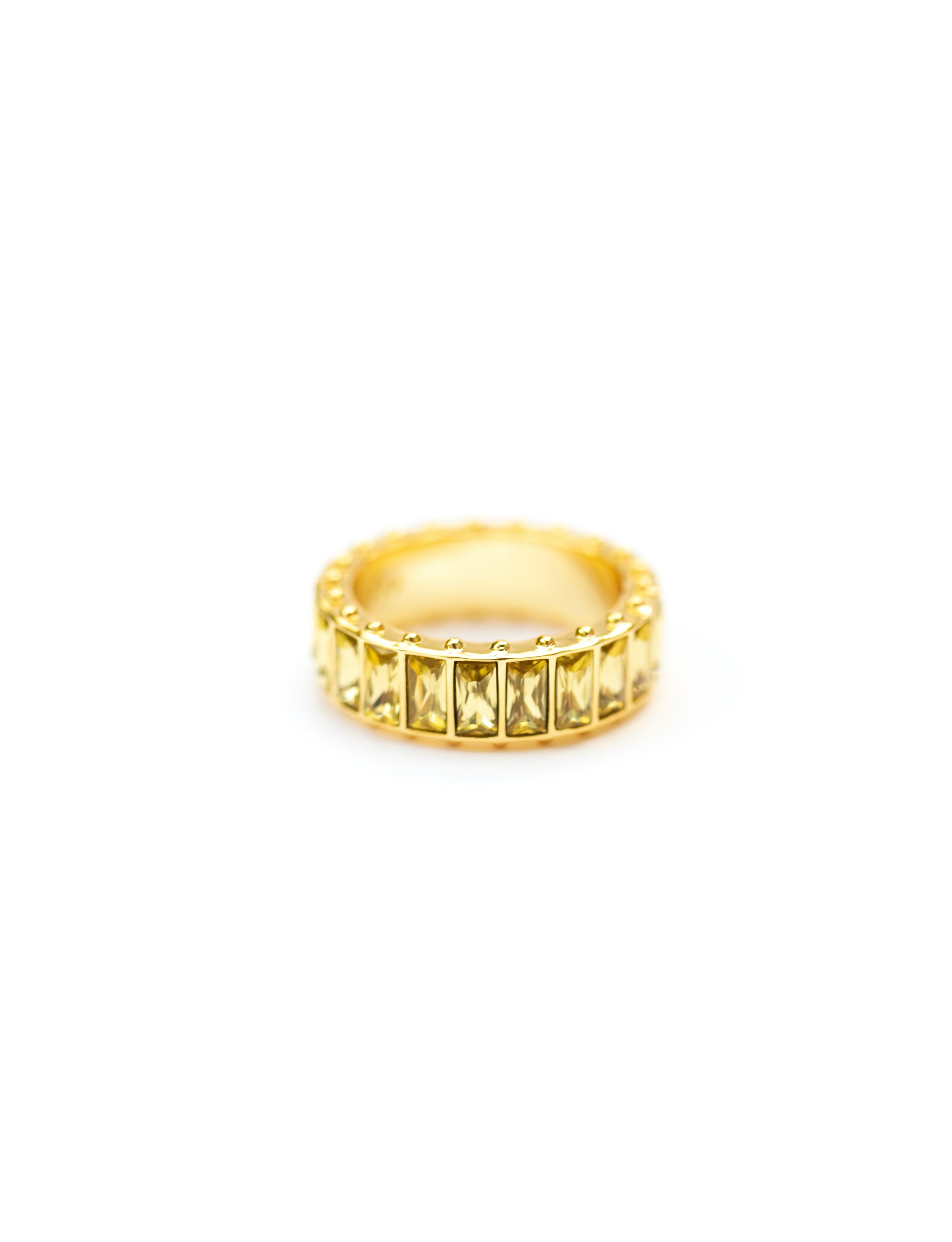 Golden Eternity Stone Ring