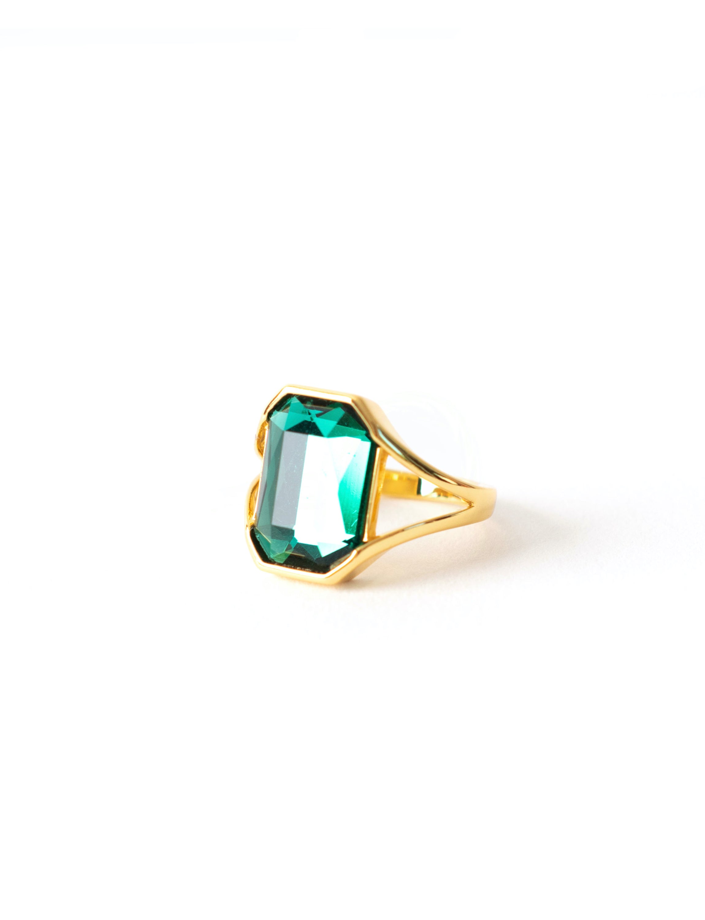 Emerald Square Stone Gold Ring